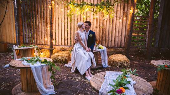 Ways to Include Your Favorite Wedding Traditions in Your Elopement